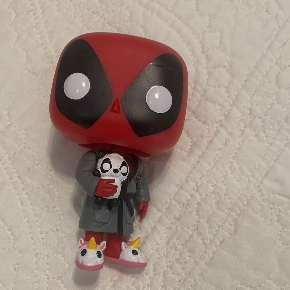 Deadpool Funko Pop! PreOwned Vinyl figure Stands 3.5” Sleepy Time Teddy No Box